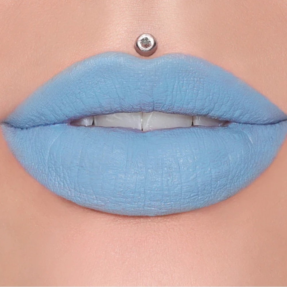NIB JEFFREE STAR VELVET TRAP LIPSTICK JAWBREAKER